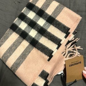 Burberry scarf